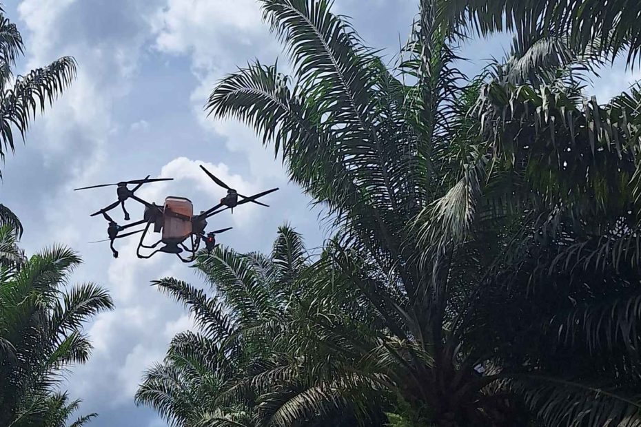 Different types of agriculture drones payload.