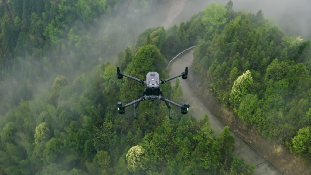 dji matrice 350 rtk for surveillance, mapping, and inspection